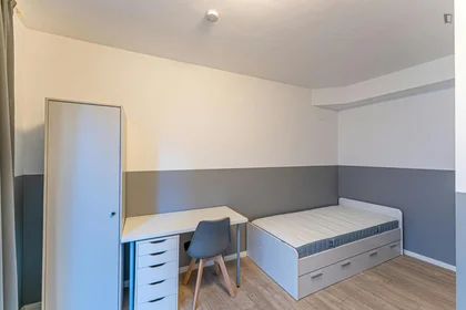 Quarto privado em Leibnizstr., imagem 3 de 12