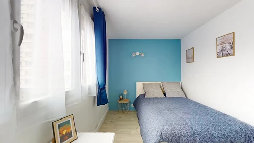 Privatzimmer in der Rue Clément V, Gare-Pasteur-Saint Vincent, bild 1 von 10