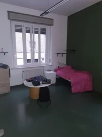 Özel oda konumu Strada Garibaldi, 1 8 görüntüsü