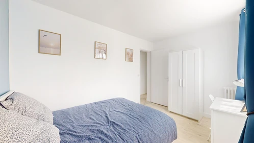Quarto privado em 1 Rue Clément V, imagem 24 de 32