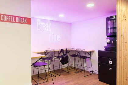 Prywatny pokój C/ de Balmes, 08006 Barcelona, Spain, obraz 30 35