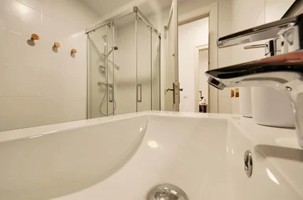 Prywatny pokój C/ de Balmes, 08006 Barcelona, Spain, obraz 7 35