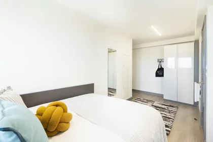 Chambre privée à Canvas Capital House, 1 Houndwell Place, Southampton, SO14 1BS, image 37 de 49