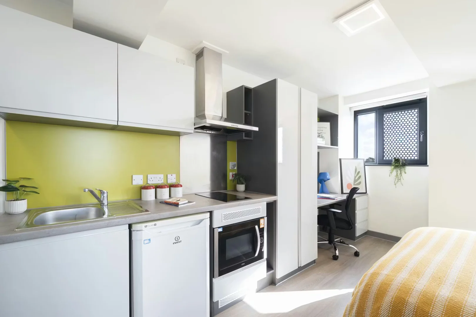 Comfortable and spacious student room in