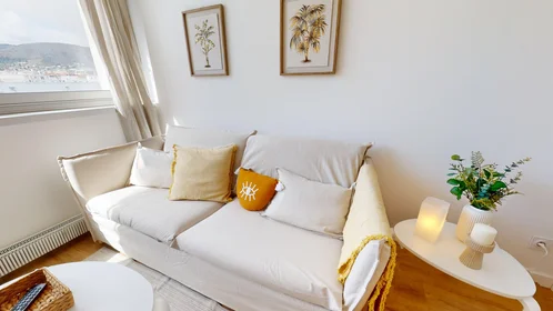 Prywatny pokój 3 Avenue de Bergougnan, obraz 2 18