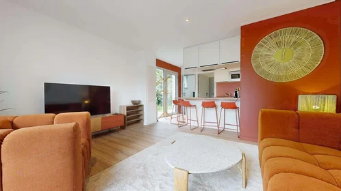 Habitación privada en 48 Rue Henri de Sahuque, 31400 Toulouse, France, imagen 16 de 28