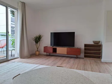 Habitación privada en 48 Rue Henri de Sahuque, 31400 Toulouse, France, imagen 10 de 28