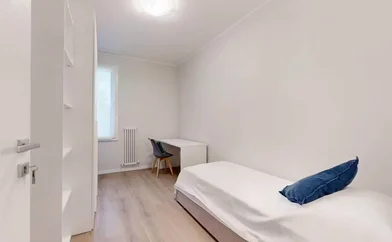 Private room at Via Miranese, Mestre, image 1 of 10