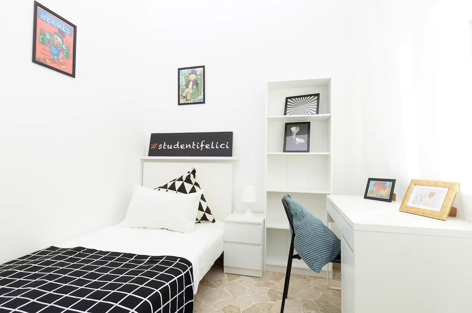 Habitación estudiantil económica cerca del campus en 