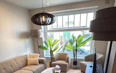 Accommodation in the centre of {area}