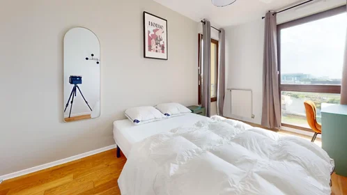 Private room at Rue Denfert Rochereau, Saint-Denis, image 7 of 10