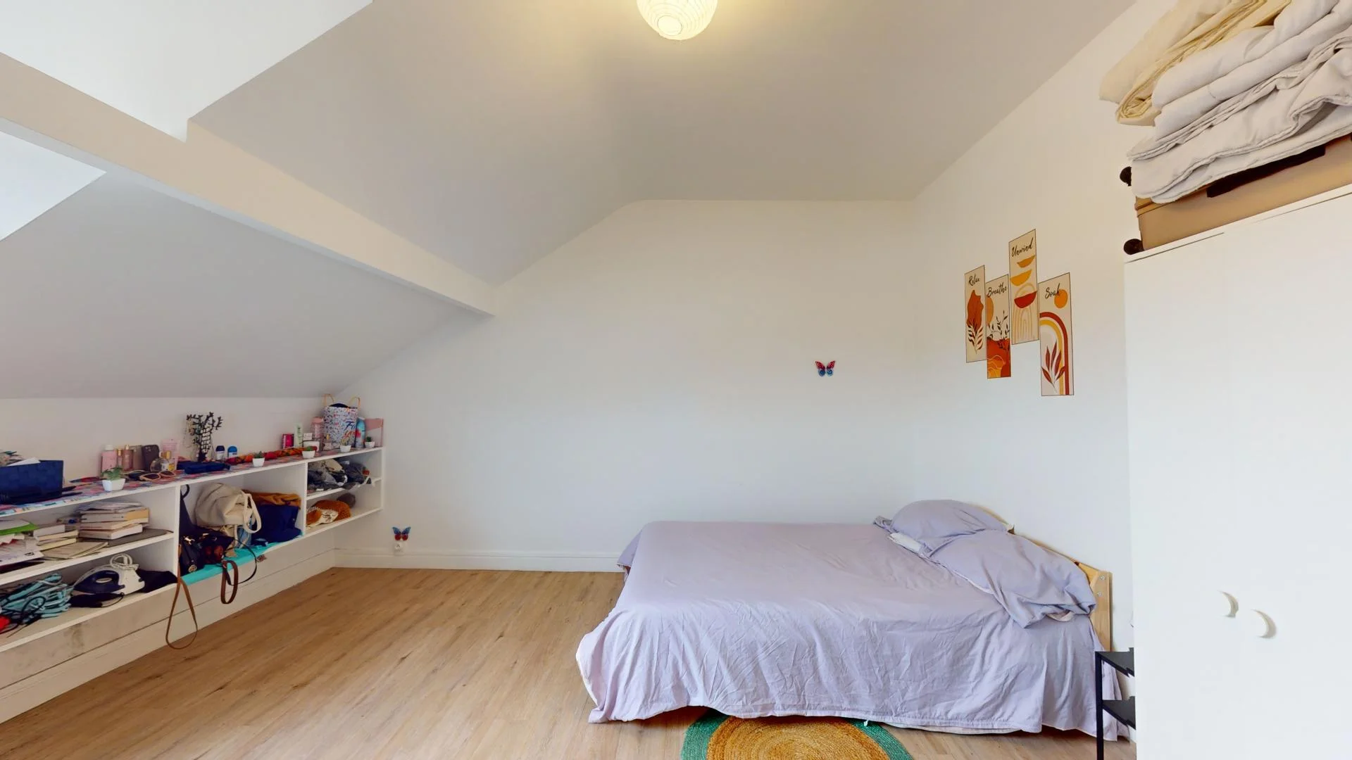 Economical student room with convenient location in 