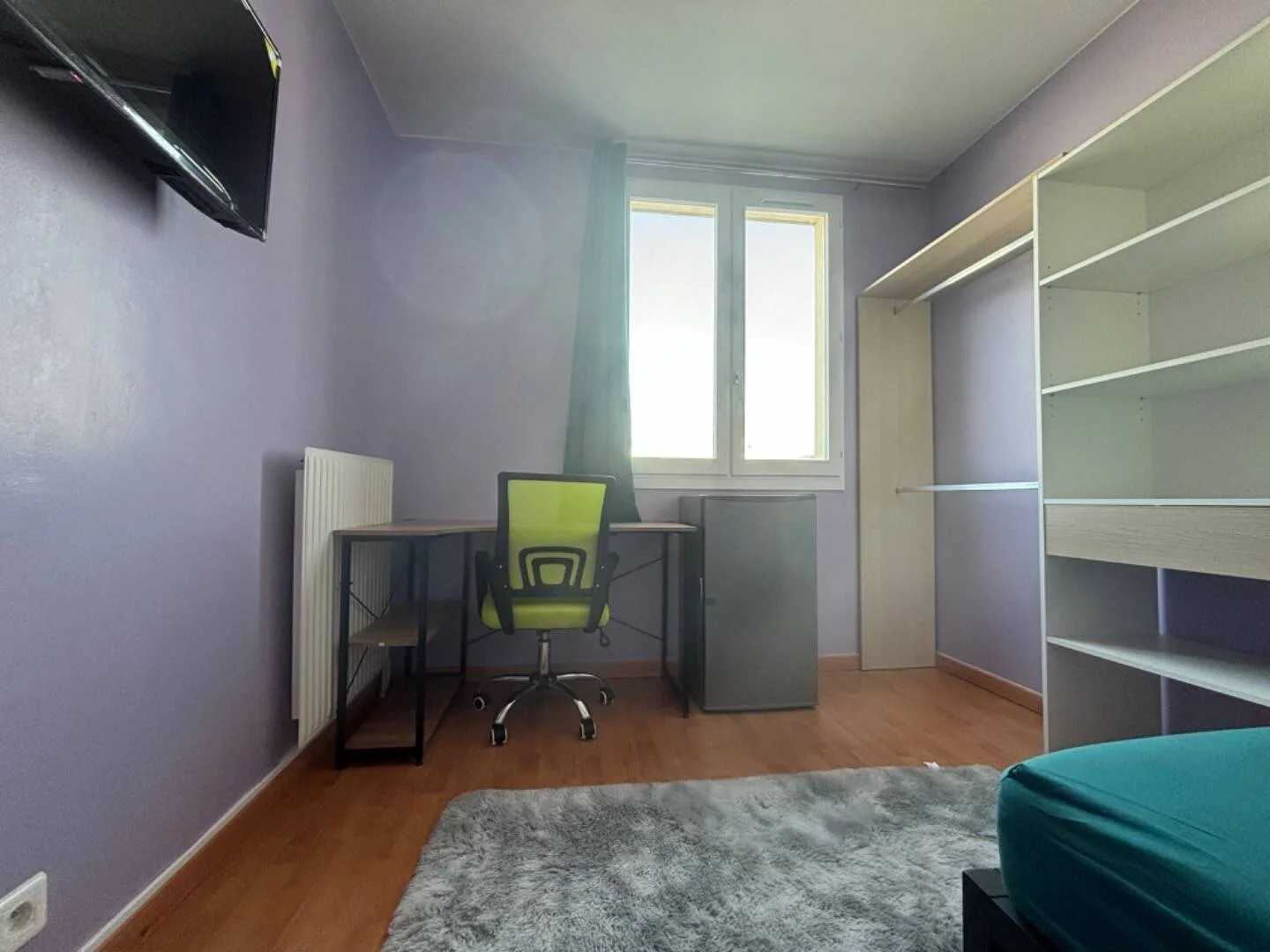 Camera accogliente per studenti disponibile a 