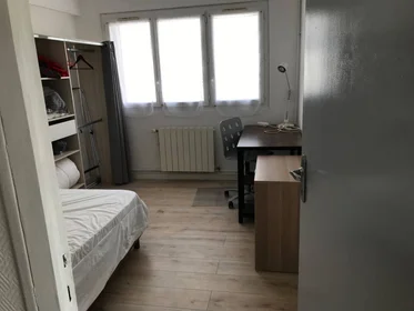 Habitación privada en Rouen, 76000, imagen 4 de 37