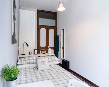 Privatzimmer in der Viale Giovanni Vicini, bild 3 von 33