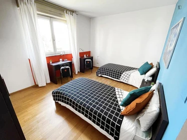 Stanza privata in VIA BERIZZI, immagine 6 di 22