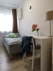 Room for rent with double bed Warszawa