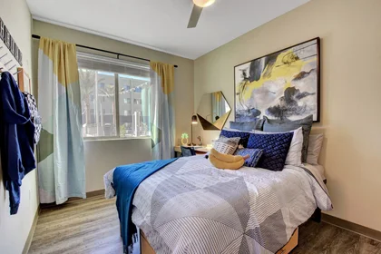Apartamento inteiro em residência em 1055 E Tropicana Ave, Las Vegas, NV 89119, USA, imagem 32 de 42