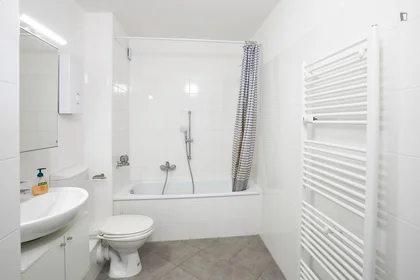 Prywatny pokój Kölner Land Str., obraz 13 30