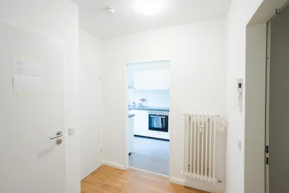 Prywatny pokój Kölner Land Str., obraz 17 30