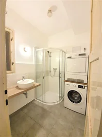 Logement entier à Vrázova 513/9, image 14 de 14
