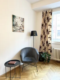Logement entier à Vrázova 513/9, image 6 de 14