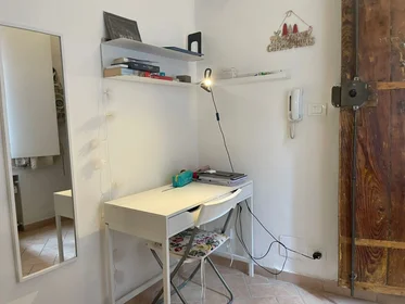 Appartamento intero in Via San Vitale 74, immagine 10 di 10