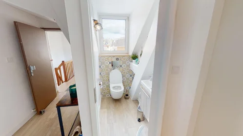 Private room at 19 Rue De Belfort, image 30 of 30