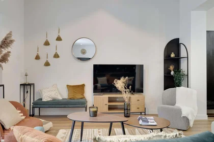 Quarto privado em 12 Rue Frantz Despagnet, 33000 Bordeaux, France, imagem 10 de 19