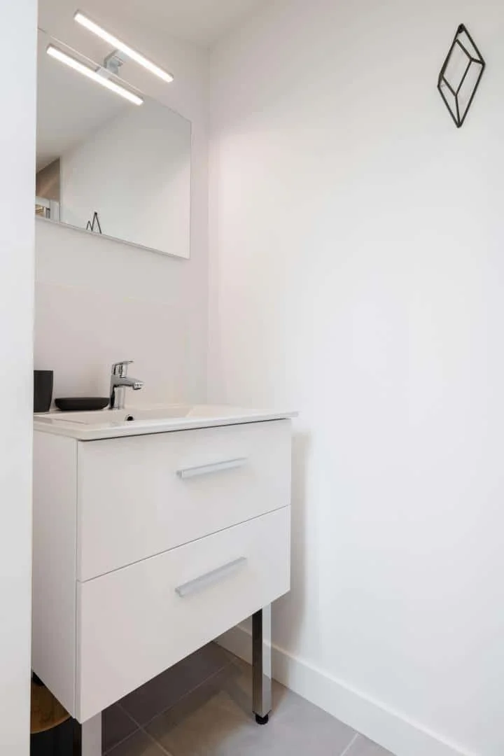 Quarto de estudante funcional perfeito para estudar em