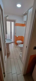 Stanza privata in Via dei Tribunali, 268, 80138 Napoli NA, Italia, immagine 18 di 22