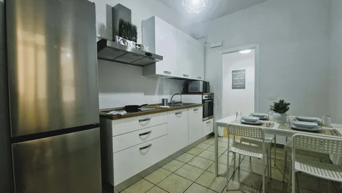 Quarto privado em Lungotevere di Pietra Papa, 61, 00146 Roma RM, Italy, imagem 7 de 18