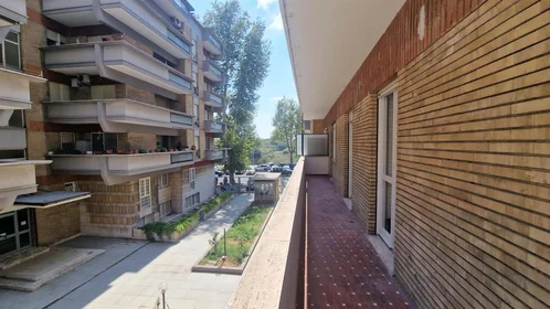 Quarto privado em Lungotevere di Pietra Papa, 61, 00146 Roma RM, Italy, imagem 16 de 18