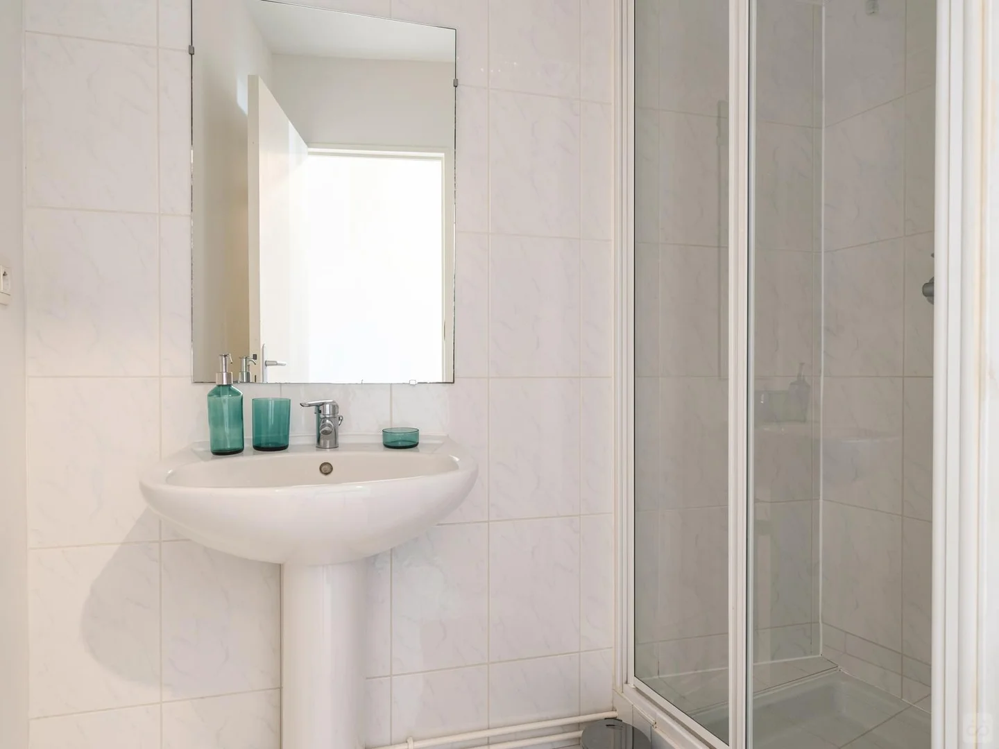 Chambre d'étudiant confortable et spacieuse dans 