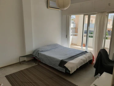 Renting rooms by the month in Nicosia