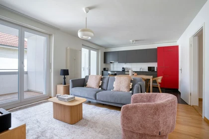 Moderne und helle Wohnung in Basel