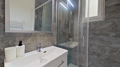 Private room at 18 Boulevard Dugommier, image 18 of 18
