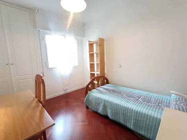 Chambre privée à C. del Aliso, 20, 28903 Getafe, Madrid, Spagna, image 1 de 20