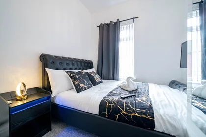 Apartamento inteiro em Lunt Road, Sefton, imagem 10 de 10