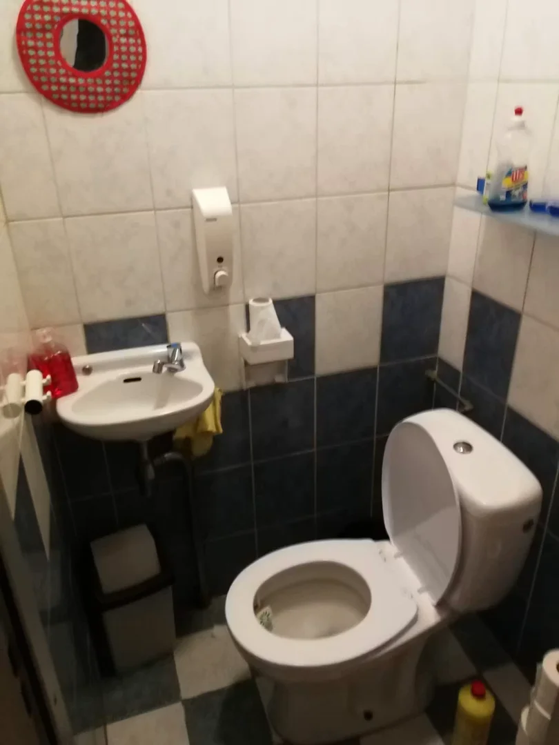 Comfortable and spacious student room in 