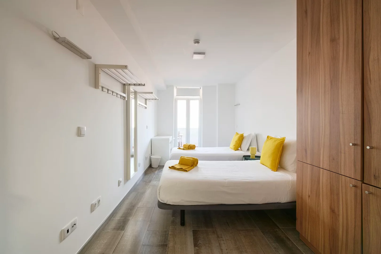 Affordable room for students with ample lighting in 
