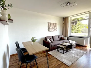 Alojamiento entero en Bültenweg, Nordstadt, imagen 3 de 10