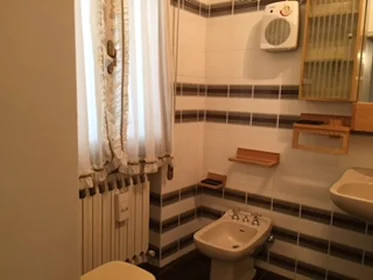 Quarto compartilhado em Via Giuseppe Garibaldi, , imagem 6 de 10