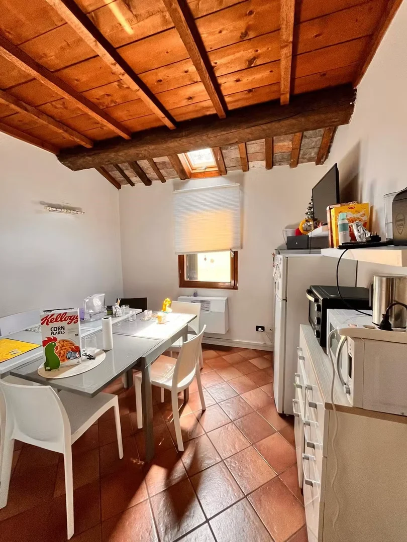 Quarto acolhedor para estudantes disponível em 
