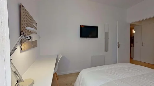 Private room at 18 Bd Dugommier, 06600 Antibes, France, image 6 of 19