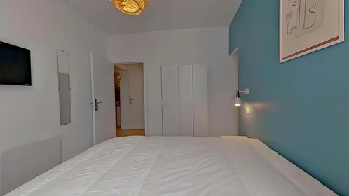 Private room at 18 Bd Dugommier, 06600 Antibes, France, image 7 of 19
