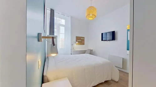 Private room at 18 Bd Dugommier, 06600 Antibes, France, image 10 of 19