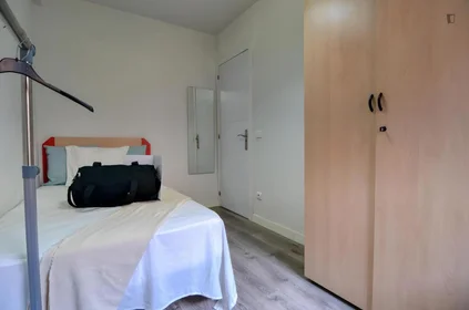 Stanza privata in Calle Albacete, immagine 4 di 12
