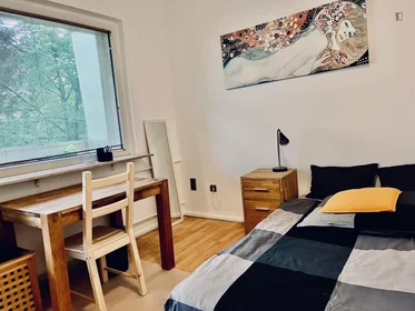 Privatzimmer in der Sickingenstraße, bild 2 von 18