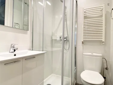 Chambre privée à Ledesma Musikariaren Kalea, image 14 de 21